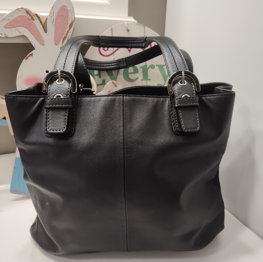 🖤 Vintage EUC Coach Soho Leather North South Smooth Leather Tote Bag, Black - Picture 4 of 16